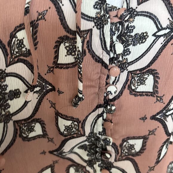 Boutique En Crème Long Sleeved Paisley Dress With Flare Sleeves - Size Medium - Picture 3 of 14